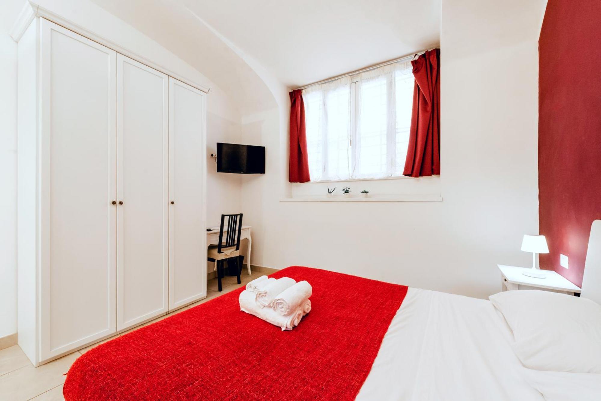 Helios Suites Testaccio - Center Of Rome Exterior photo